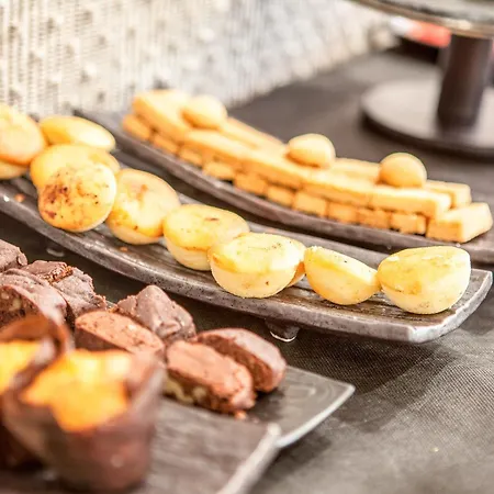 Noha Lifestyle - Adults Only 4* بولا