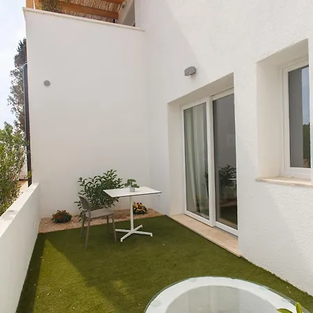 Noha Lifestyle - Adults Only 4* بولا