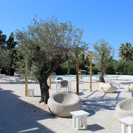 Noha Lifestyle - Adults Only