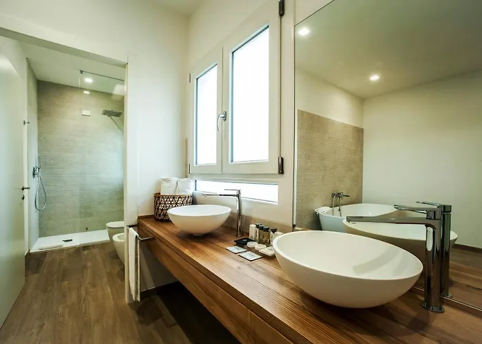 Noha Lifestyle - Adults Only Pula